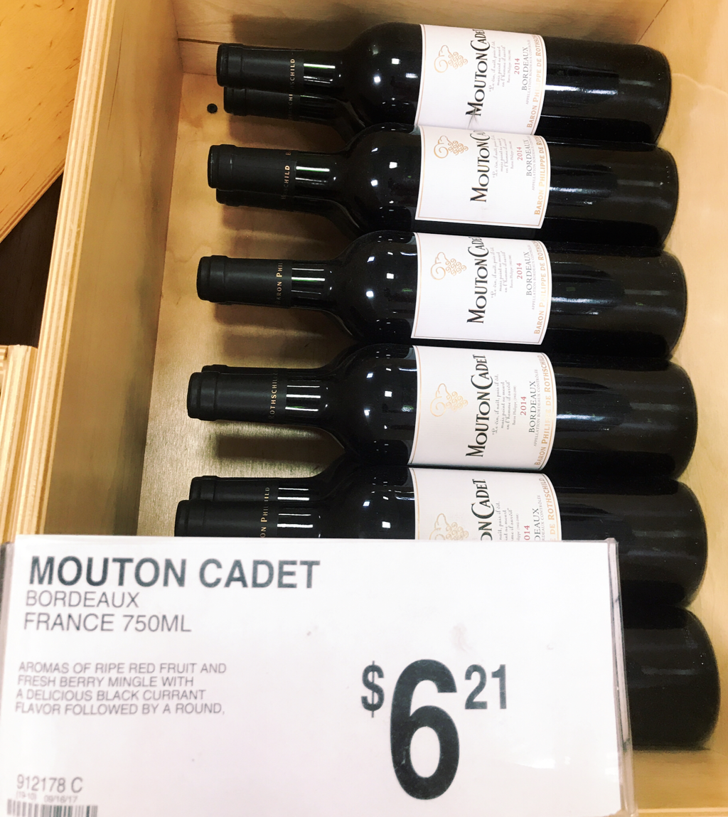 Imagem de capa: Mouton Cadet, o famoso vinho de Bordeaux, que custa $6.21